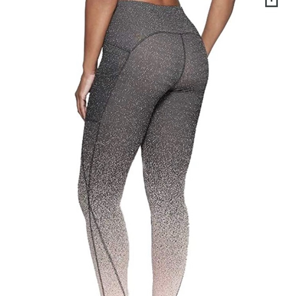 C9 leggings with pockets